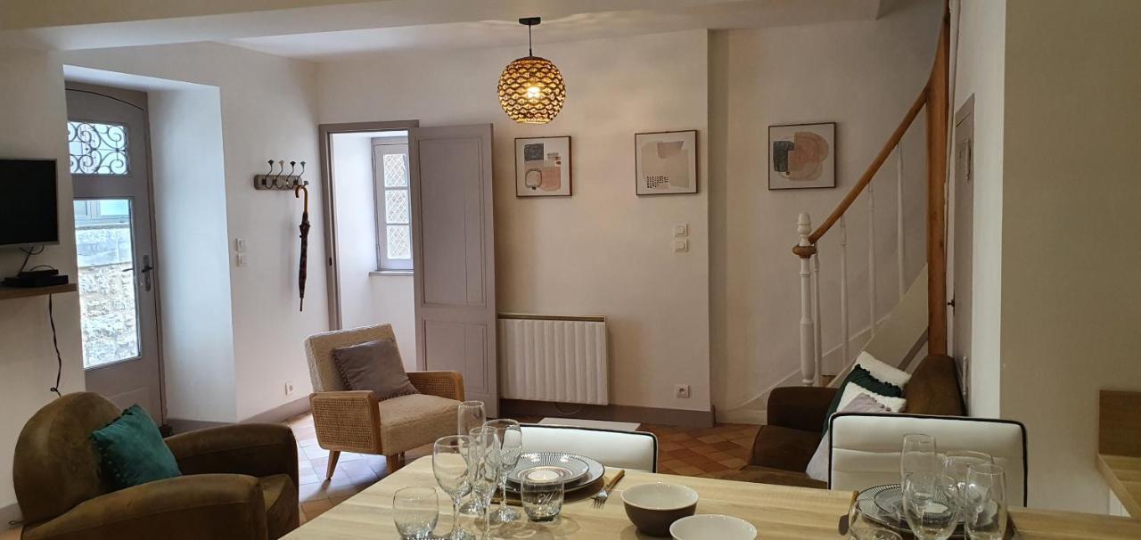 Centre Historique 3 Pieces Duplex *